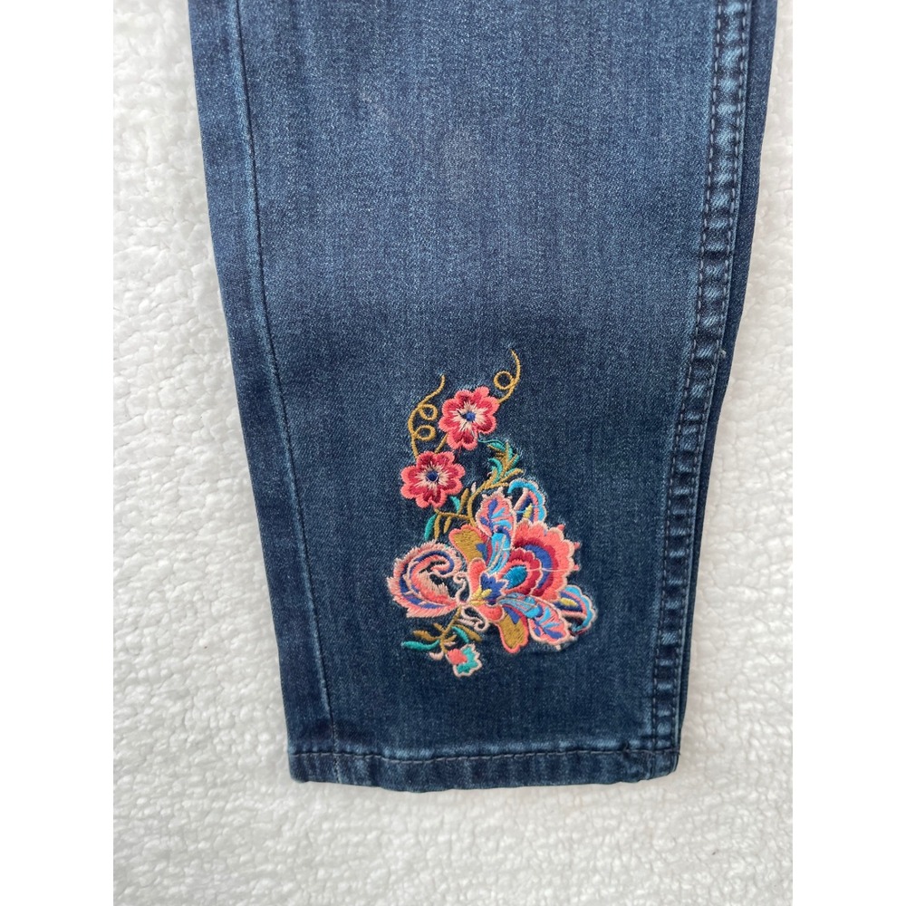Grace in LA Womens Skinny Jeans Dark Wash Floral Embroidered Size 29 NEW - Picture 5 of 13